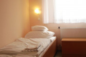 1 ágyas Fürdős szoba