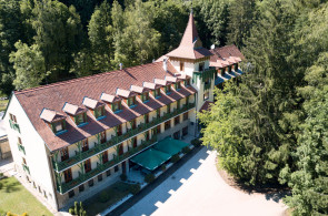 Bakony Hotel